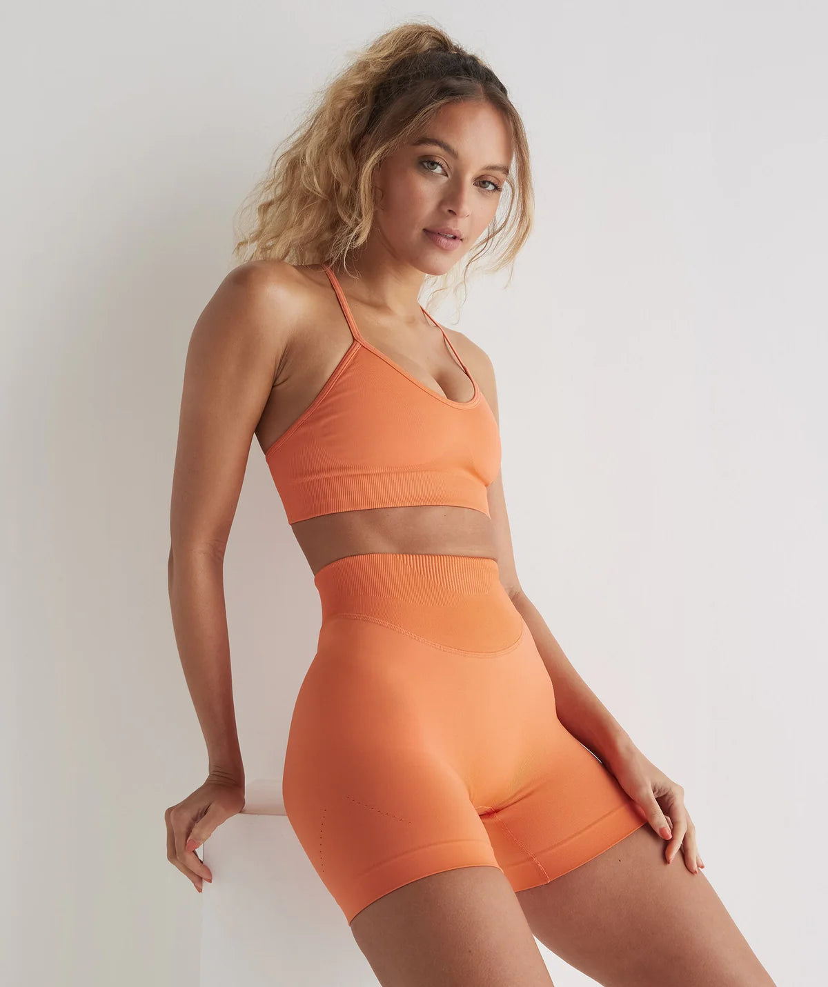 SUJETADOR DEPORTIVO SIN COSTURAS SWEAT