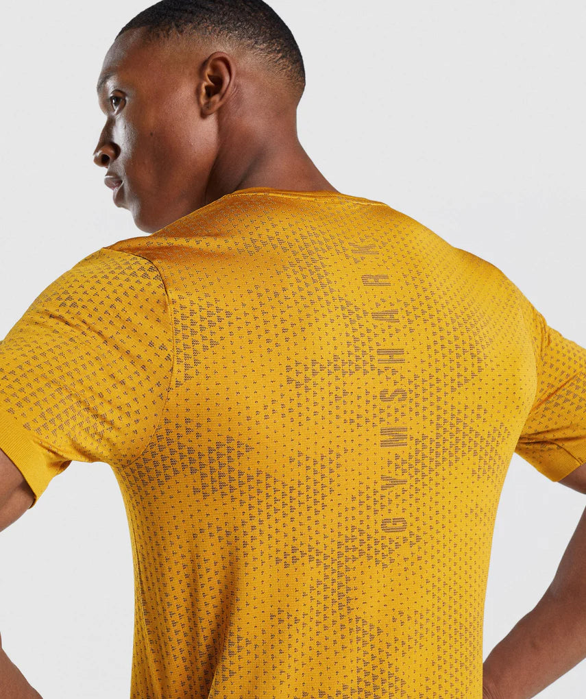 CAMISETA SLIM FIT AJUSTADO