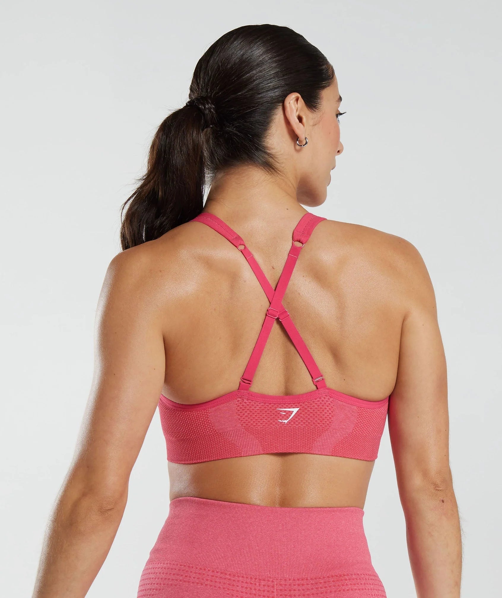 SUJETADOR DEPORTIVO VITAL SEAMLESS 2.0 CON CUELLO EN V