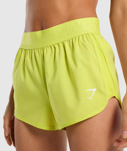 SHORT DE ENTRENAMIENTO HOLGADO